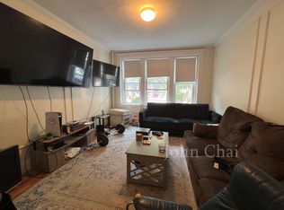 4 Vinal St APT 4, Boston, MA 02135