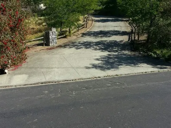 305 Lindsey Dr, Martinez, CA 94553