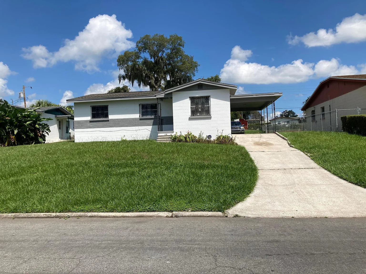 3 bed, 1.5 bath, 1150 sqft, $1,800 — Photo 1