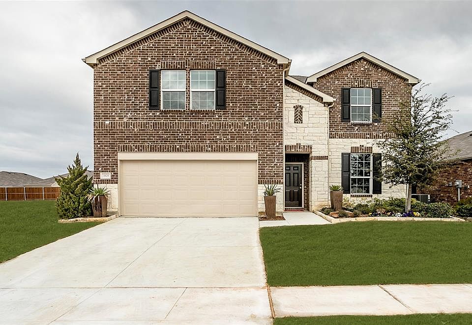 1st image of 1829 Waggoner Dr