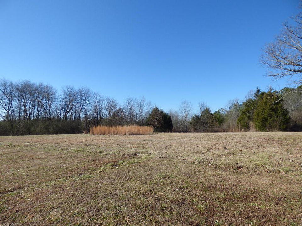 2nd image of 16 County Road 6105