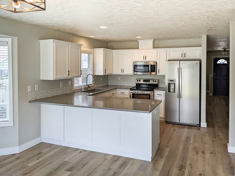5500 Doogan Ct SE — Photo 9
