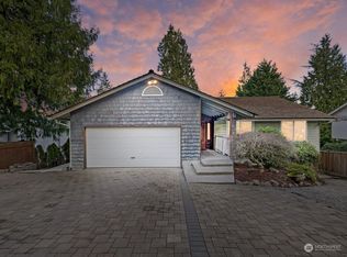 16218 121st Ave NE, Bothell, WA 98011