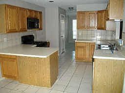 4th image of 14718 Saint Cloud Dr