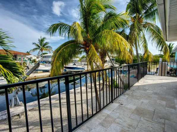 105 Alynn Pl #B, Marathon, FL 33050