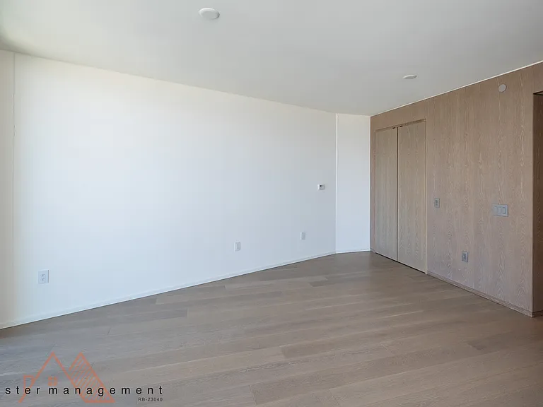 1000 Auahi St #3205 — Photo 5