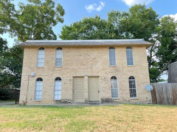 1913 Nolen Ct, Arlington, TX 76012