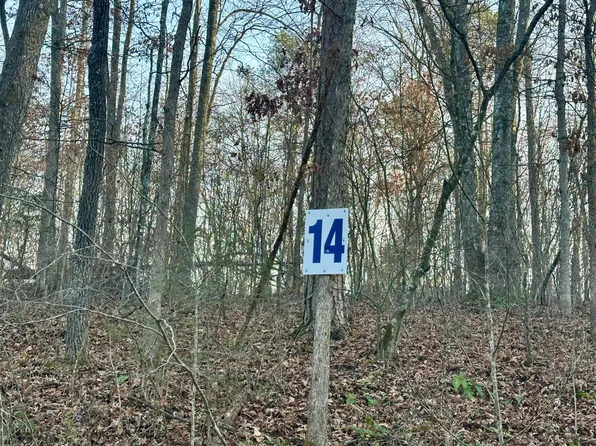 14 Hensley Rd, East Bernstadt, KY 40729