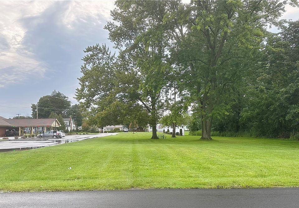 1st image of 0 Greentree Dr #36