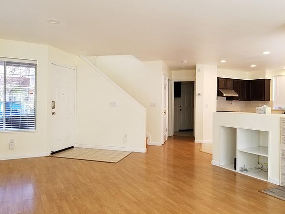 4th image of 1636 Troon Dr