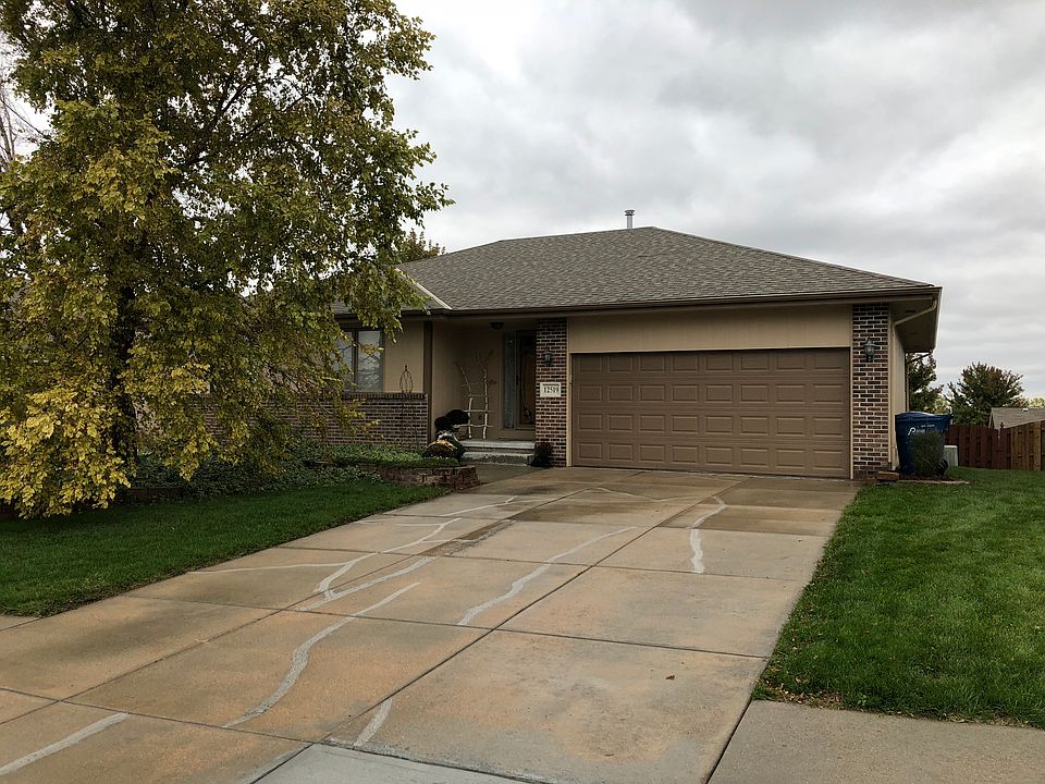 1st image of 12519 S 218th St