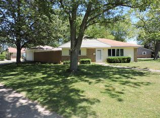 148 Nashua St, Park Forest, IL 60466