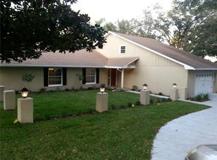 922 Fairlington Dr, Lakeland, FL 33813