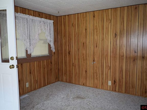 3rd image of 336 1st Ave SE
