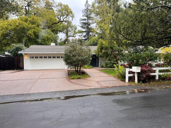 201 La Serena Ave