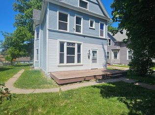 1218 Brown St, Davenport, IA 52804