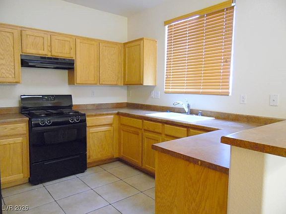 5th image of 7730 Crystal Village Ln