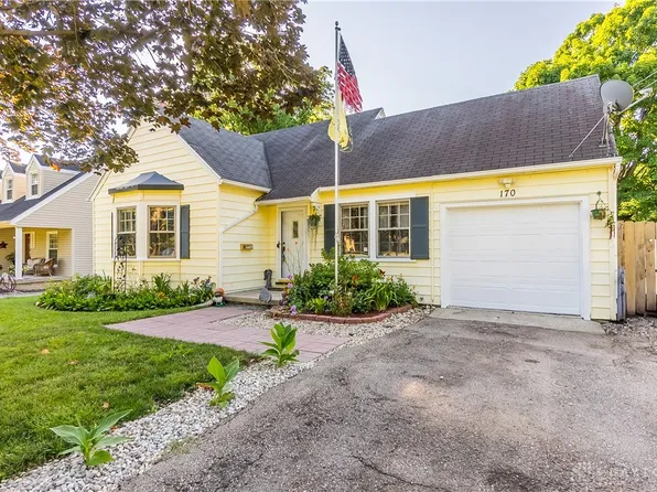 170 Rosewood Dr, Dayton, OH 45415