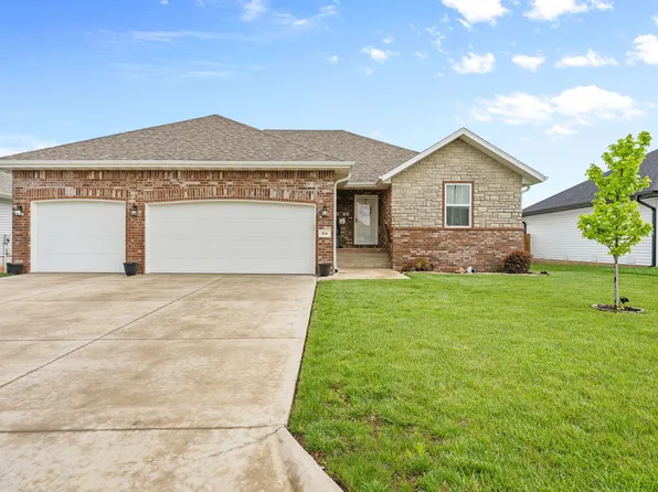 816 S Ridgemont Drive, Nixa, MO 65714