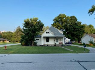 200 N Park Ave, Fowler, IN 47944