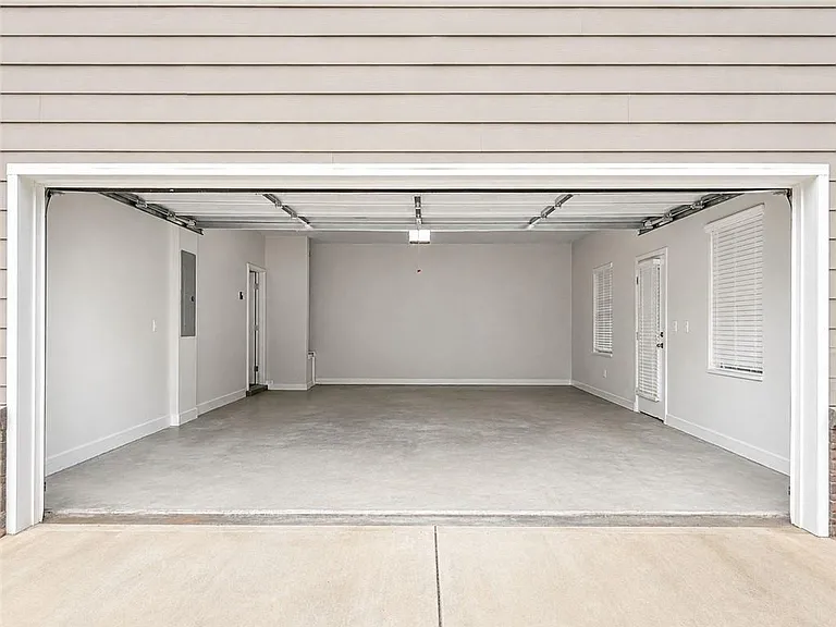 120 Heard Ln — Photo 16