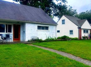 198 Oxford Cir, Norristown, PA 19403