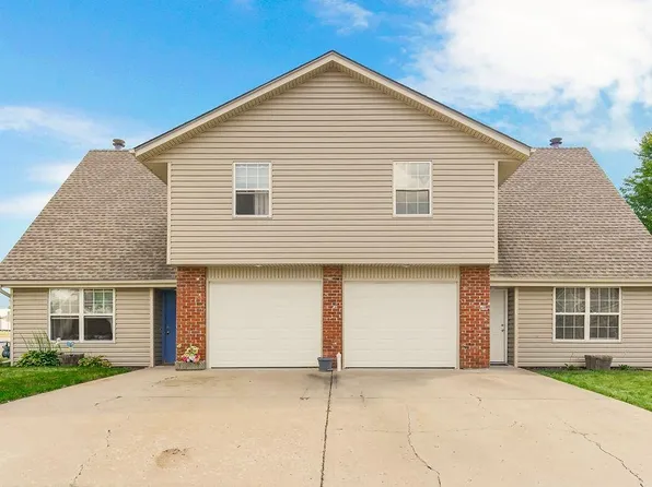 3700-3702 SW Jackson St, Blue Springs, MO 64015