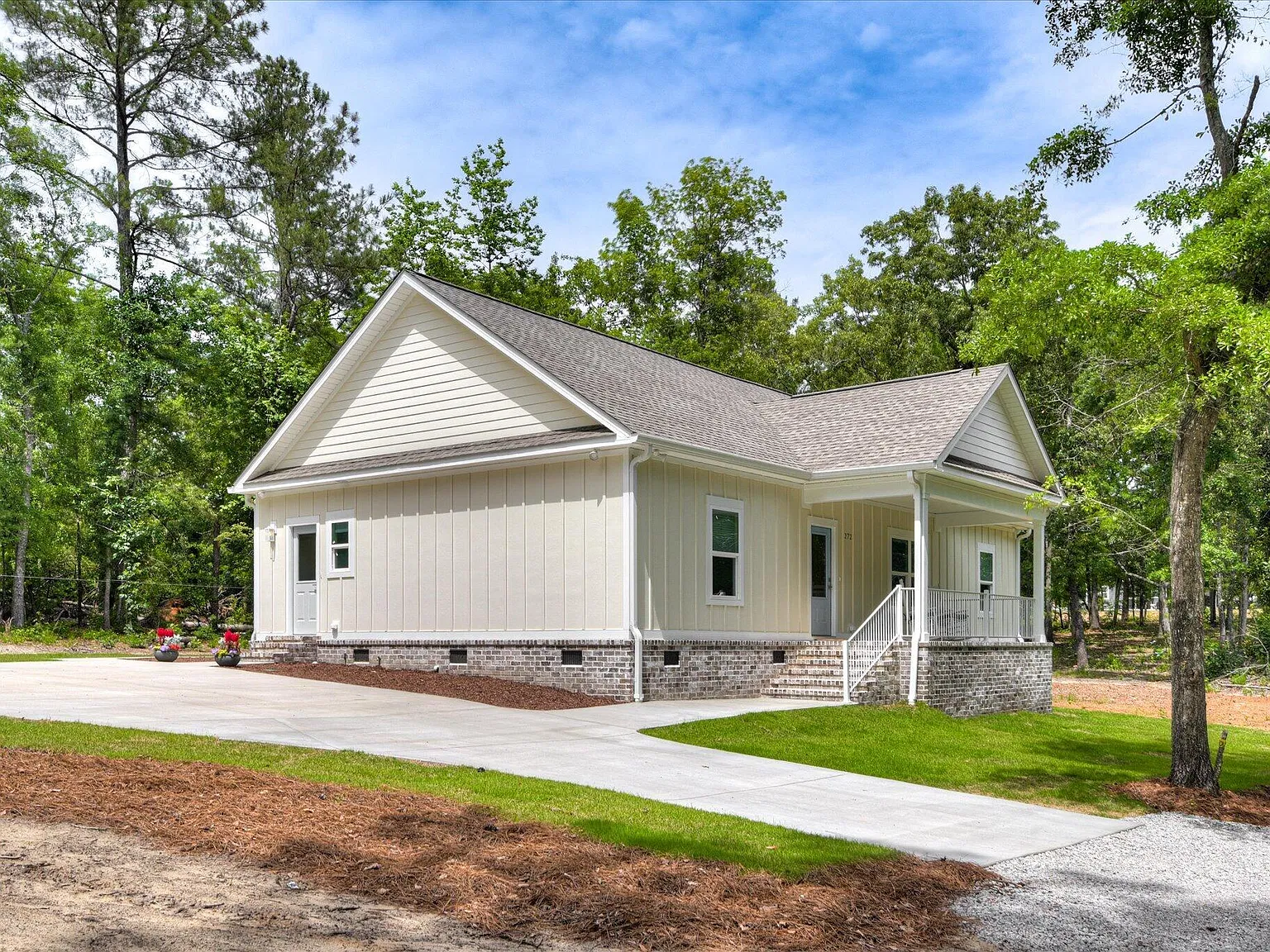 3 bed, 2.0 bath, 1514 sqft, $2,500 — Photo 3