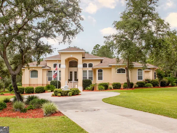 6223 Palmetto Way, Blackshear, GA 31516