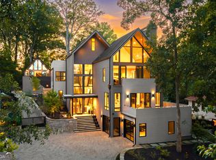 1033 Reeder Cir NE, Atlanta, GA 30306