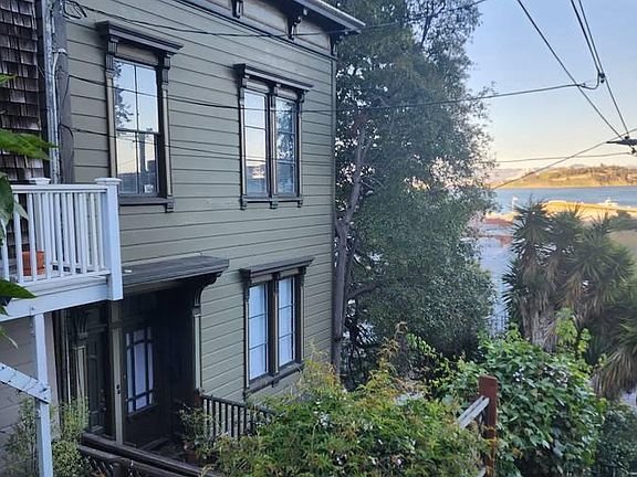 2nd image of 218A Filbert St #218A