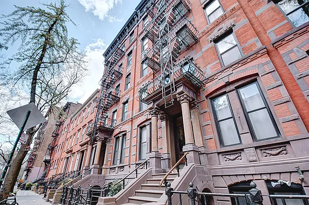 Rented by Urbane Brokerage | media 6