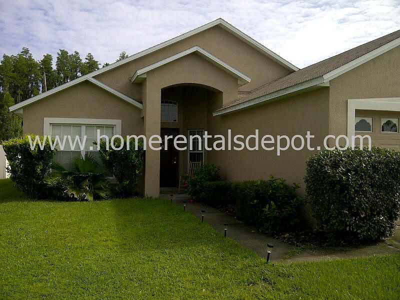 1st image of 5123 Violet Ln