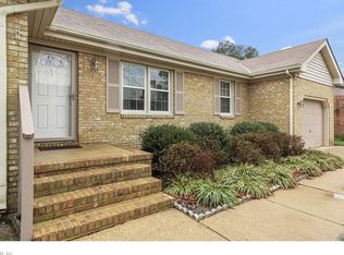 5228 Gale Dr, Virginia Beach, VA 23464