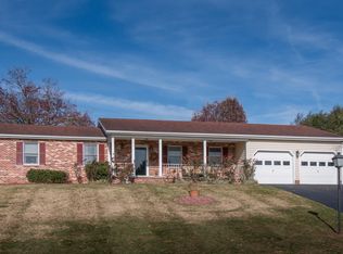 983 Maiden St, Abingdon, VA 24210