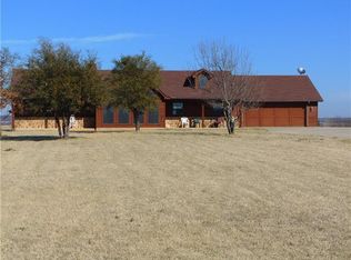 1903 Parker Dairy Rd, Alvord, TX 76225