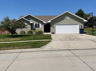 1200 Blue Stem Cir, Norfolk, NE 68701