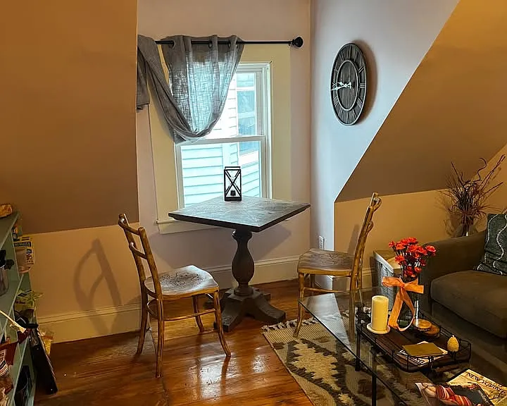 14 Anson St #4 — Photo 2