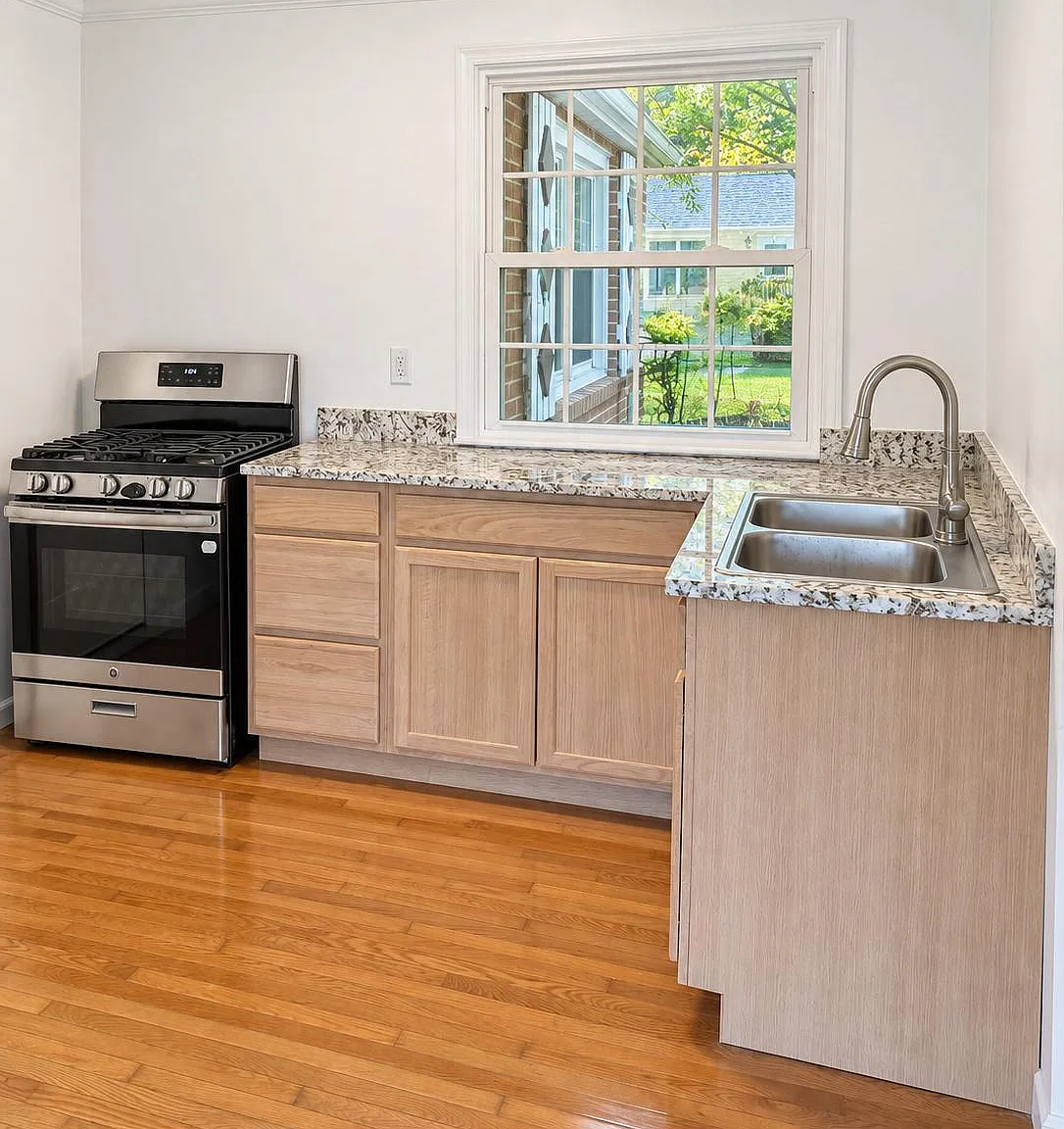 39725 Lady Baltimore Ave — Photo 4