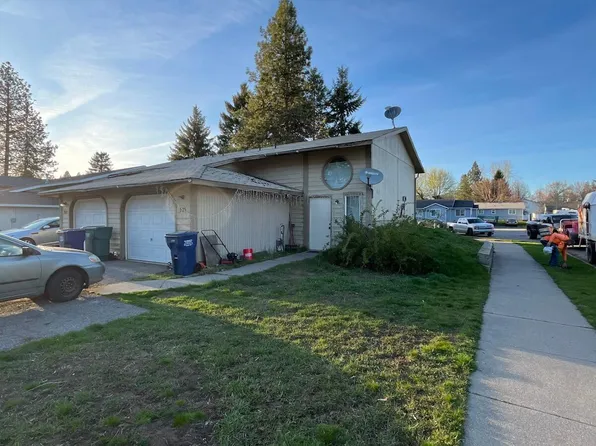 923 E Spruce Ave, Coeur D Alene, ID 83814