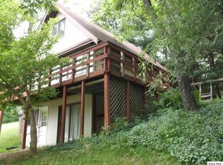 573 Lakeview Heights Dr, Howard, OH 43028