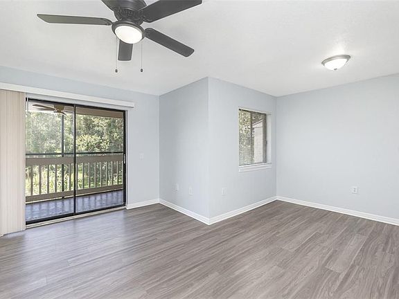 5th image of 1040 S Buena Vista Dr #1063