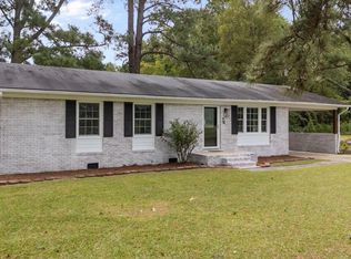 74 Cedar Rd, New Bern, NC 28560
