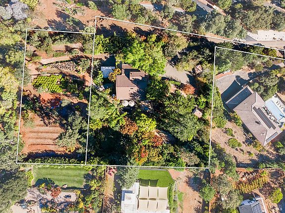 3rd image of 1424 Quail Court