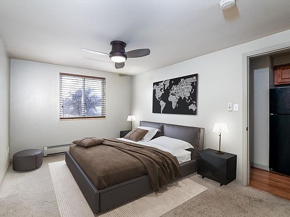 4th image of 1685 N Colorado Blvd #404