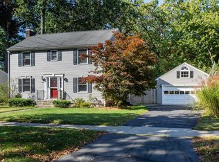 206 Burbank Rd, Longmeadow, MA 01106