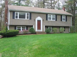 36 Indian Path Rd, Halifax, MA 02338