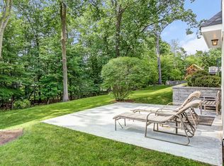 28 Far Brook Dr, Short Hills, NJ 07078