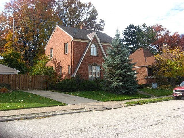 Beautiful 3 bedroom/1.5 bath Brick Colonial in the heart of Westpark.