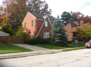 16401 Valleyview Ave, Cleveland, OH 44135